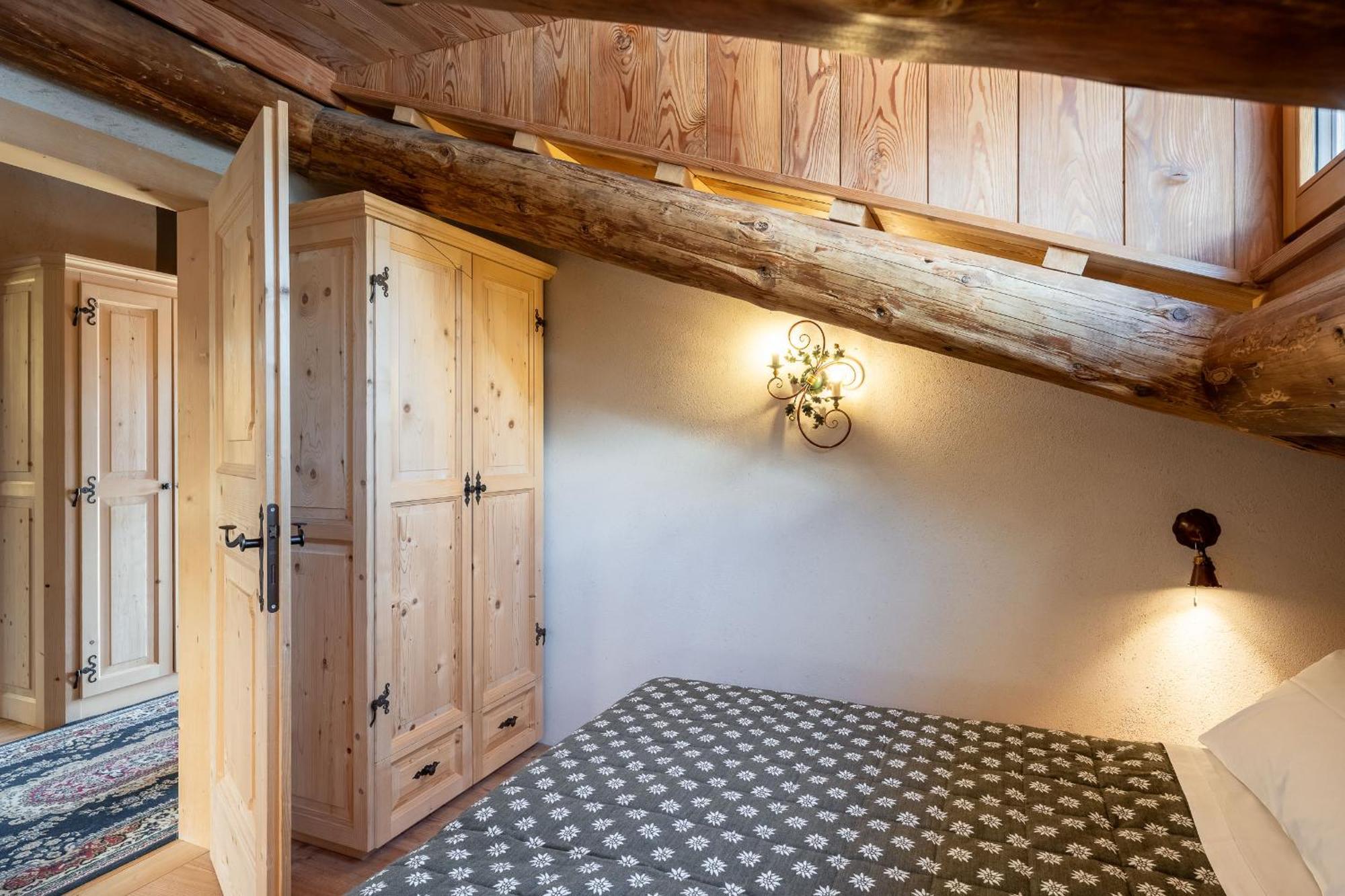 Cortina Lodge Cortina dʼAmpezzo Kültér fotó