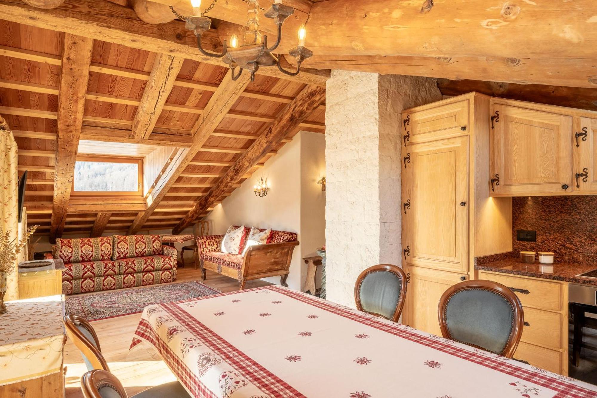 Cortina Lodge Cortina dʼAmpezzo Kültér fotó